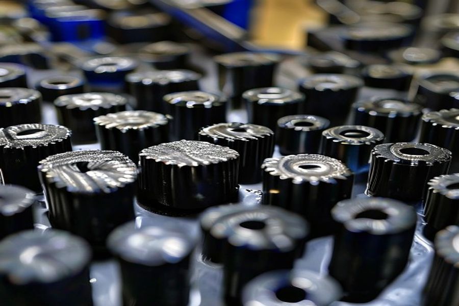 Injection molding production of carbon fiber filled PA12 components