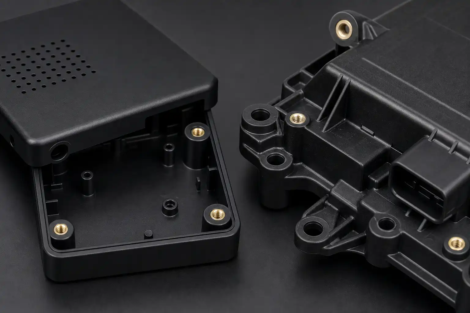Threaded Inserts for Plastic Injection Molding: Complete Design and Selection Guide applications
